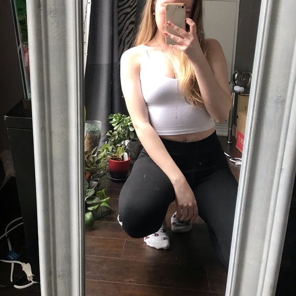 🦋3/$50 IVY PARK classic black leggings - Picture 4 of 7